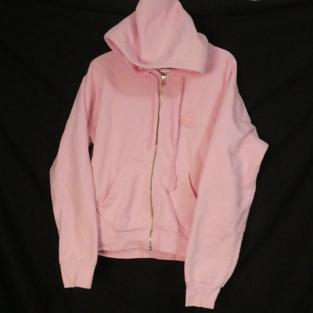 BULLETIN | large | Pink Toronto Maple Leafs Hoodie | Made In Canada 🟥🍁🟥